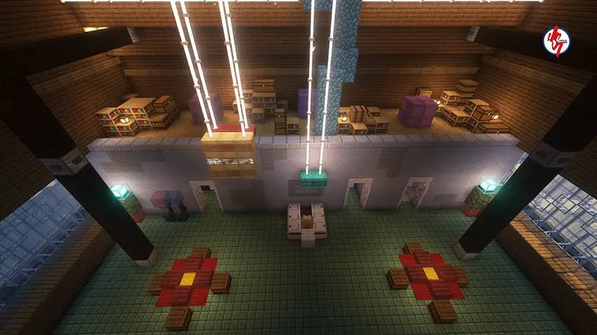 Просторный холл здания с двум этажами