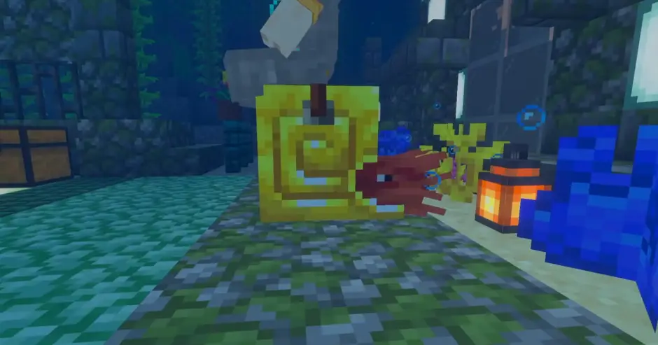 Наутилус в золотой броней