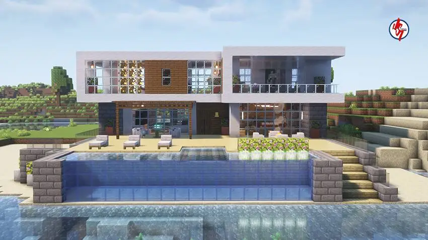 Современный дом с большими стеклянными окнами