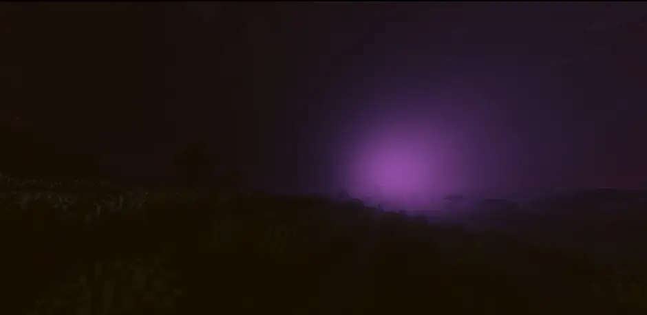 Фиолетовое сияние на ночном небе