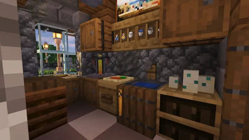 Маленькая и уютная кухня с красивым видом из окна