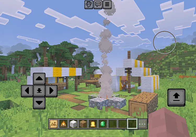 Желто-белая палатка с костром