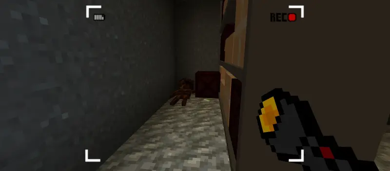 Игрок осматривает место происшествия