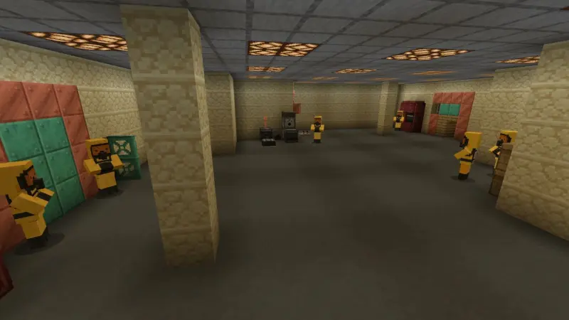 Сотрудники в защитных костюмах