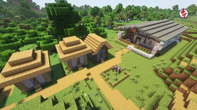 Светлый дом рядом с деревней и лесом