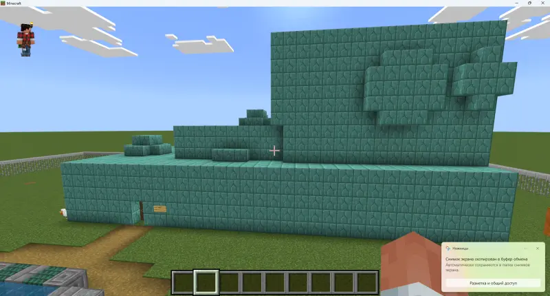 Вход в здание бассейна