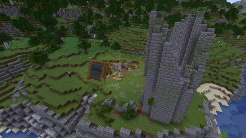 Высокая каменная башня рядом с лесом